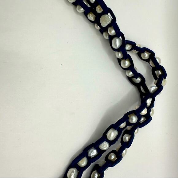Chico’s Freshwater Pearl Necklace Paige Long Single Strand Beaded Navy Blue - Picture 3 of 8